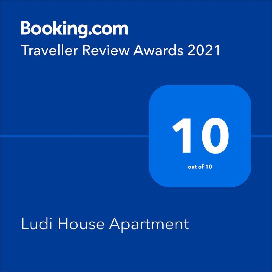 Ludi House Apartment Târgu-Mureş Exteriör bild